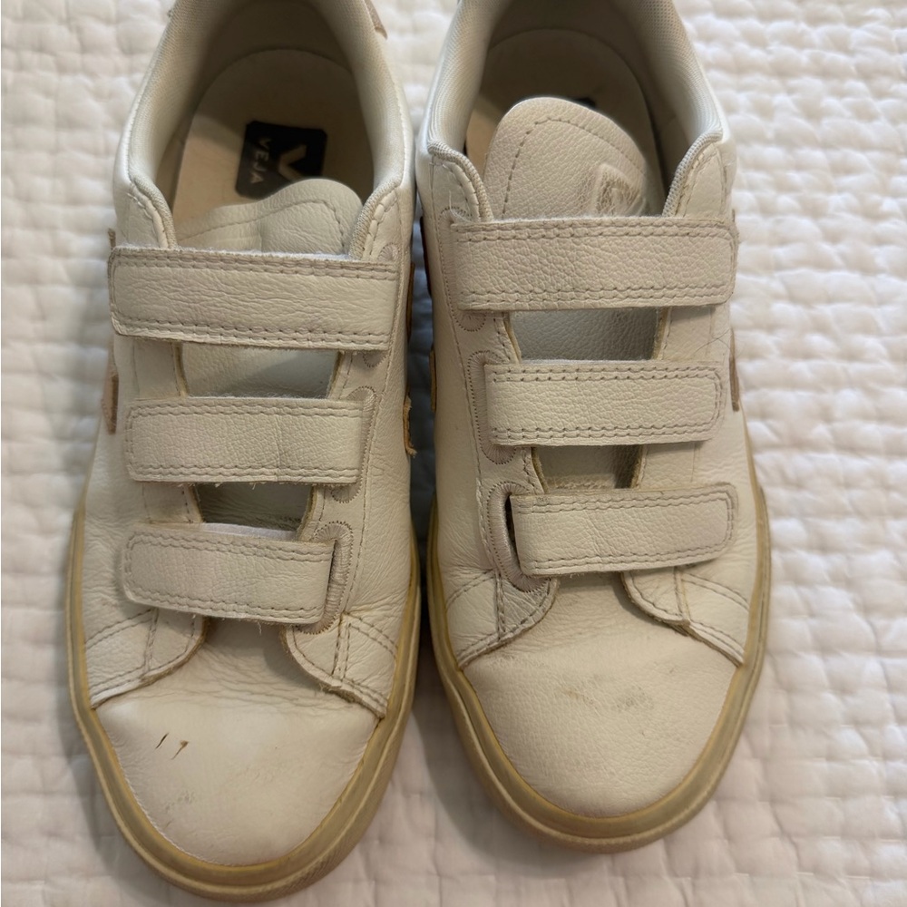 Veja White Leather Sneakers with Gold Accents - Picture 2 of 7